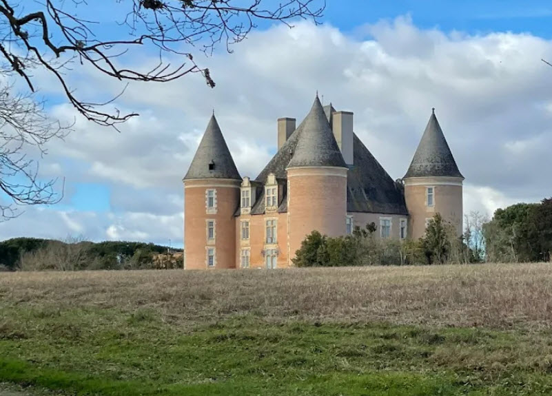 Saint-Élix-le-Château, France